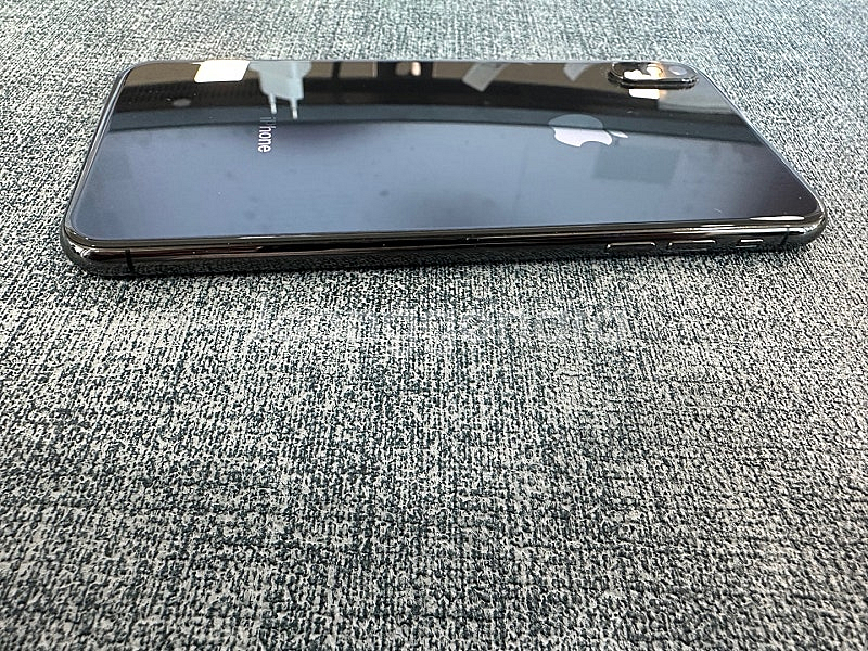 *S등급* 아이폰XSMAX 256G 블랙 배터리 86% 37만원 판매해요--4